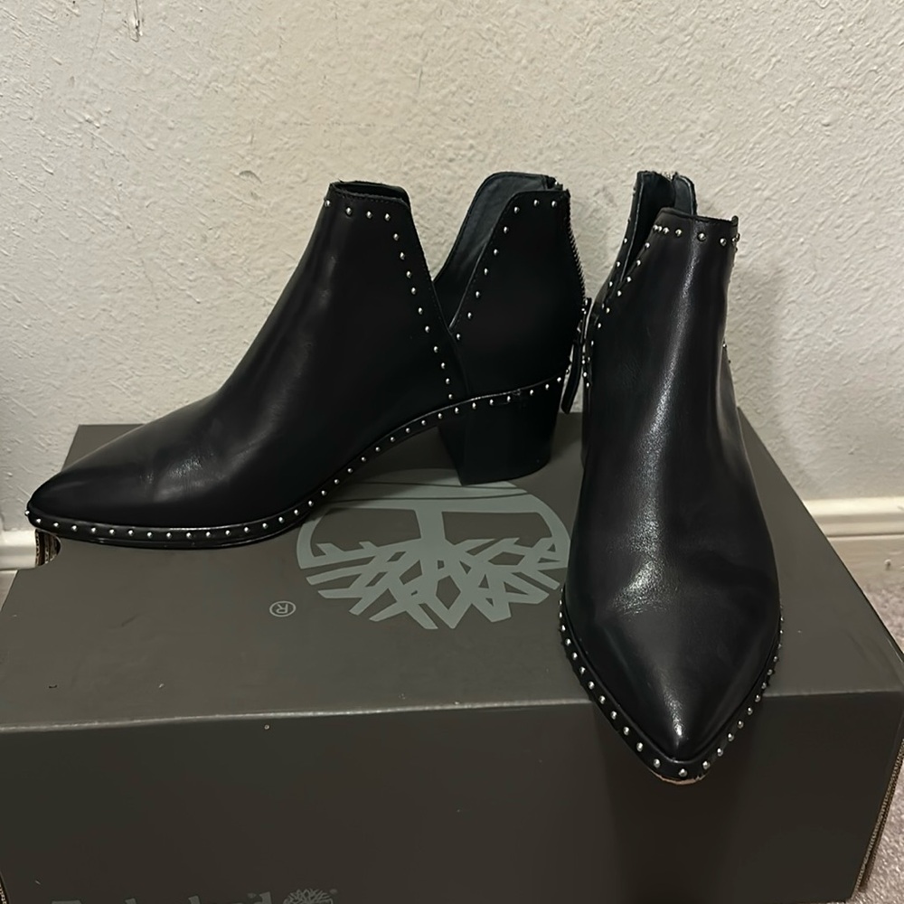 Dolce vita black booties